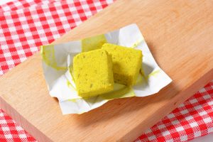 greaseproof laminated paper used to wrap stock cubes